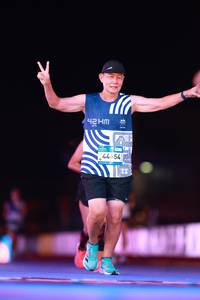 BIB: 
                            <button type="button" onclick="openModal(23691091)" class="btn btn-primary btn-sm float-right btn-popup" data-toggle="modal" data-target=".modal-high-quality">
                        <i class="fas fa-shopping-cart"></i> Add to Cart
                    </button>
                                            <button type="button" onclick="isThisMe(23691091, true)" class="btn btn-success btn-sm float-right btn-popup btn-isme hidden" data-toggle="tooltip" data-placement="bottom" title="นี่คือรูปของคุณใช่ไหม คลิกที่นี่เพื่อเอาเข้าอัลบั้ม">
                        <i class="fas fa-plus"></i> Add to album
                    </button>
                    <button type="button" onclick="isThisMe(23691091, false)" class="btn btn-warning btn-sm float-right btn-popup btn-isnotme hidden">
                        <i class="fas fa-ban"></i> Remove from album
                    </button>